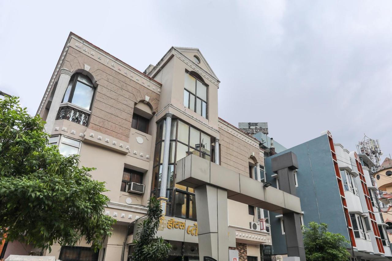 Oyo 62194 Pleasure Palace Otel Indore Dış mekan fotoğraf